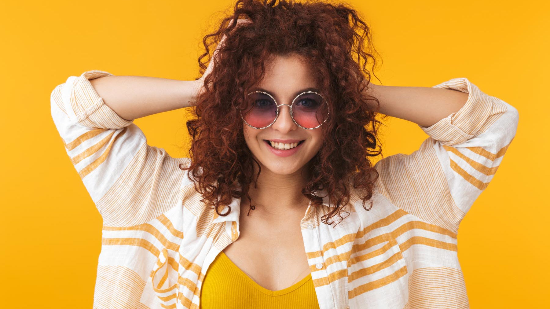 Beachy Waves and Vibrant Hues: Summer Styling Tips with Colorproof