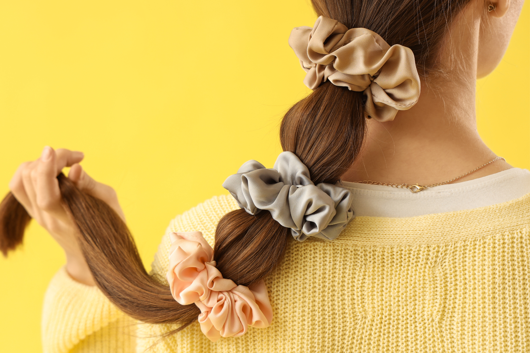 From Sleek to Tousled: Different Holiday Looks For Every Mood