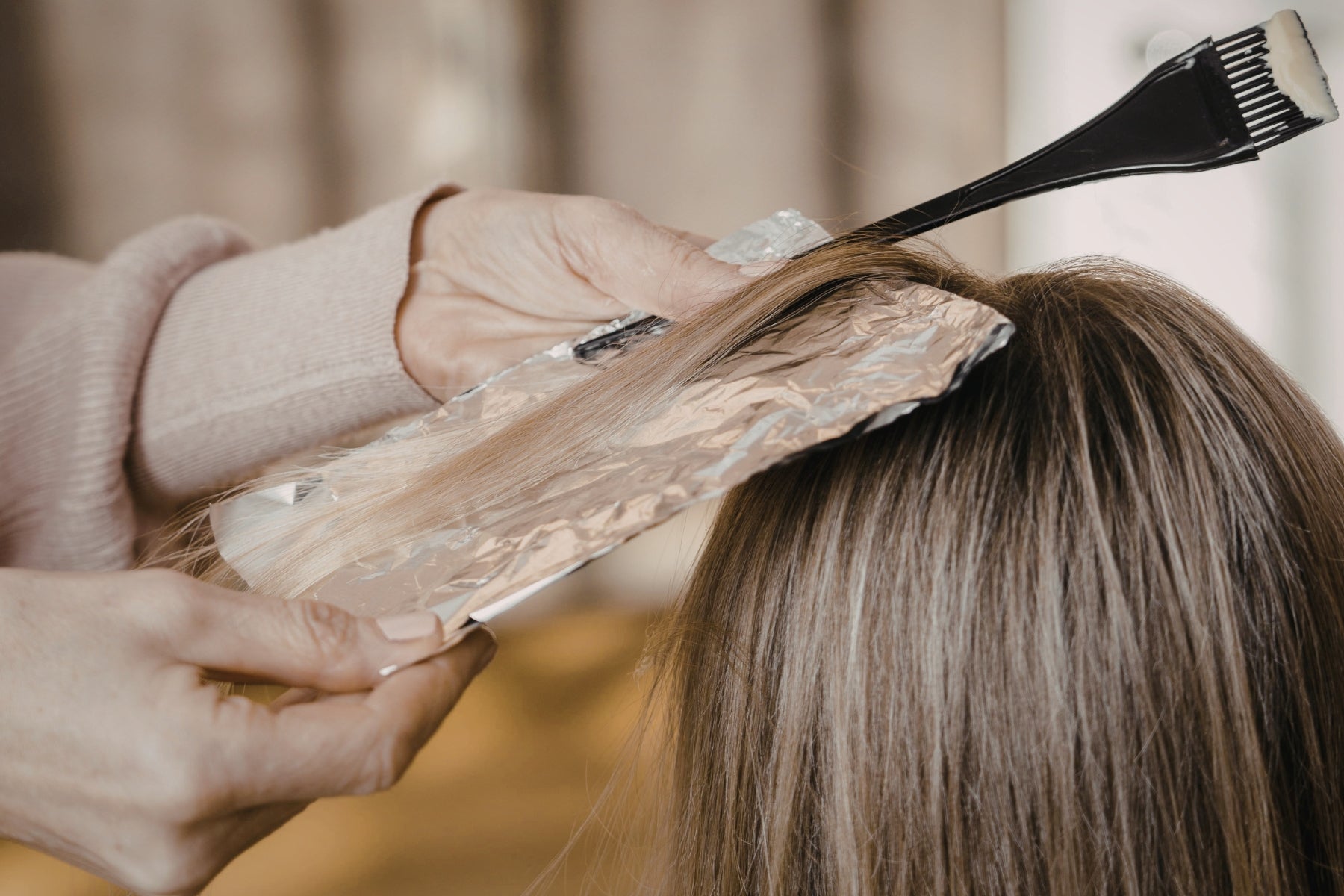 How to Pick Hair Products That Won’t Fade Your Color